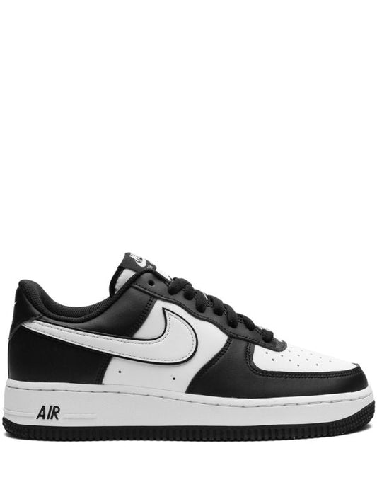 1 '07 sneakers